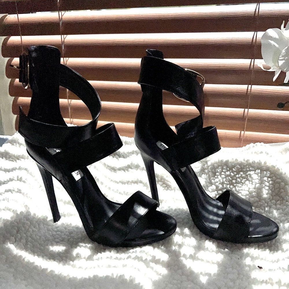 Steve Madden heels